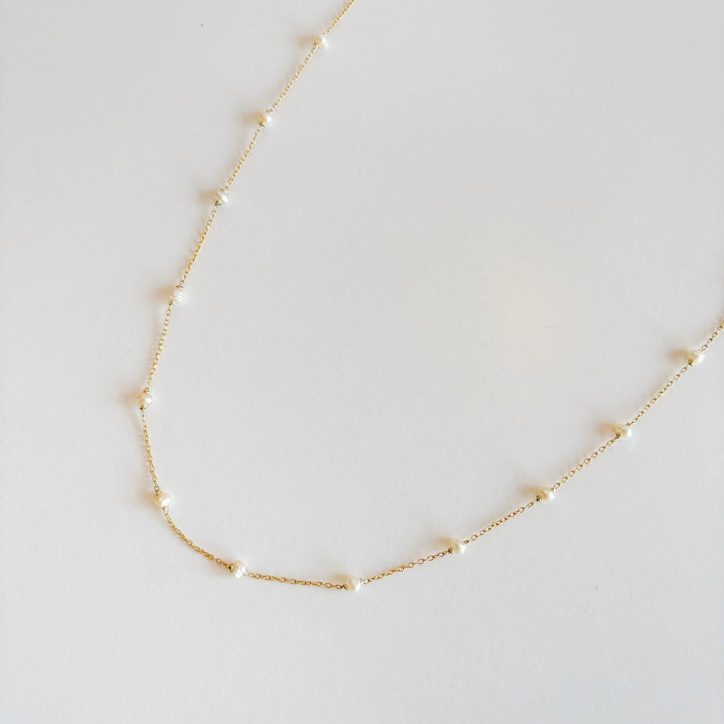 Collier ONA
